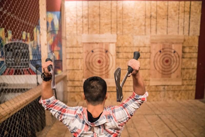 Bad Axe Throwing Chicago (West Loop)