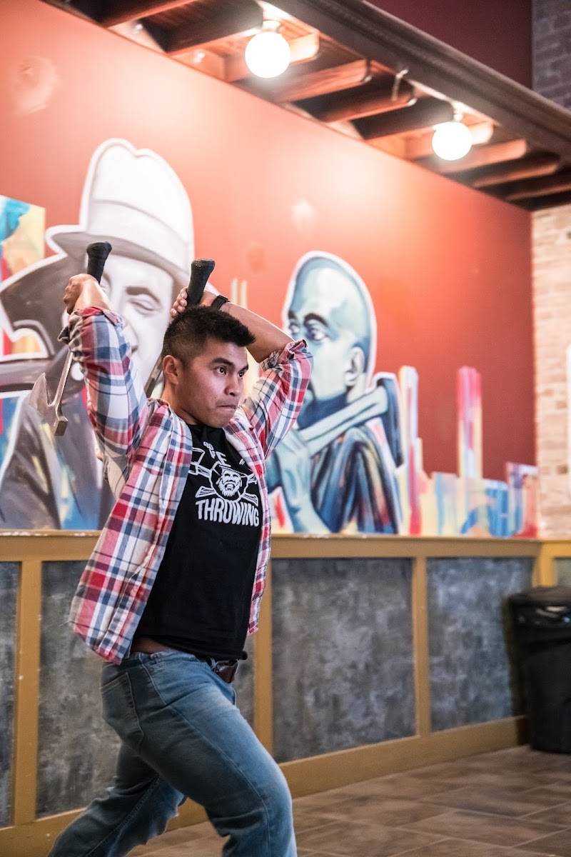 Bad Axe Throwing Chicago (West Loop)